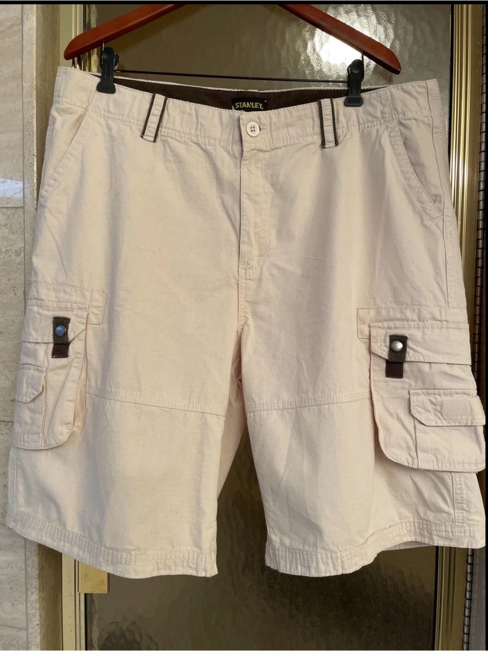 Men’s Size 40 Stanley Cargo Utility Shorts - 100% Cotton